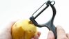 
                    The peeler allows an accurate peeling