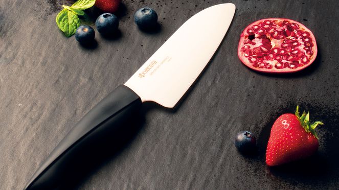 
                    Santoku Shin White de la série de couteau Shin