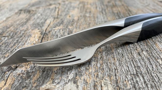 
                    swiss steak cutlery detail