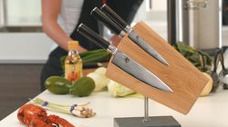 Kai knives, magnetic knife block